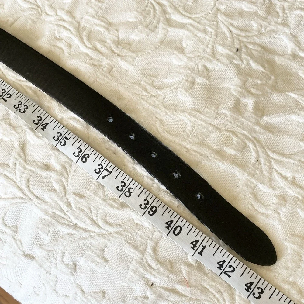 Italian Oil Tan Cowhide Leather Belt Black Textured Ribbed Silver Tone Buckle 38